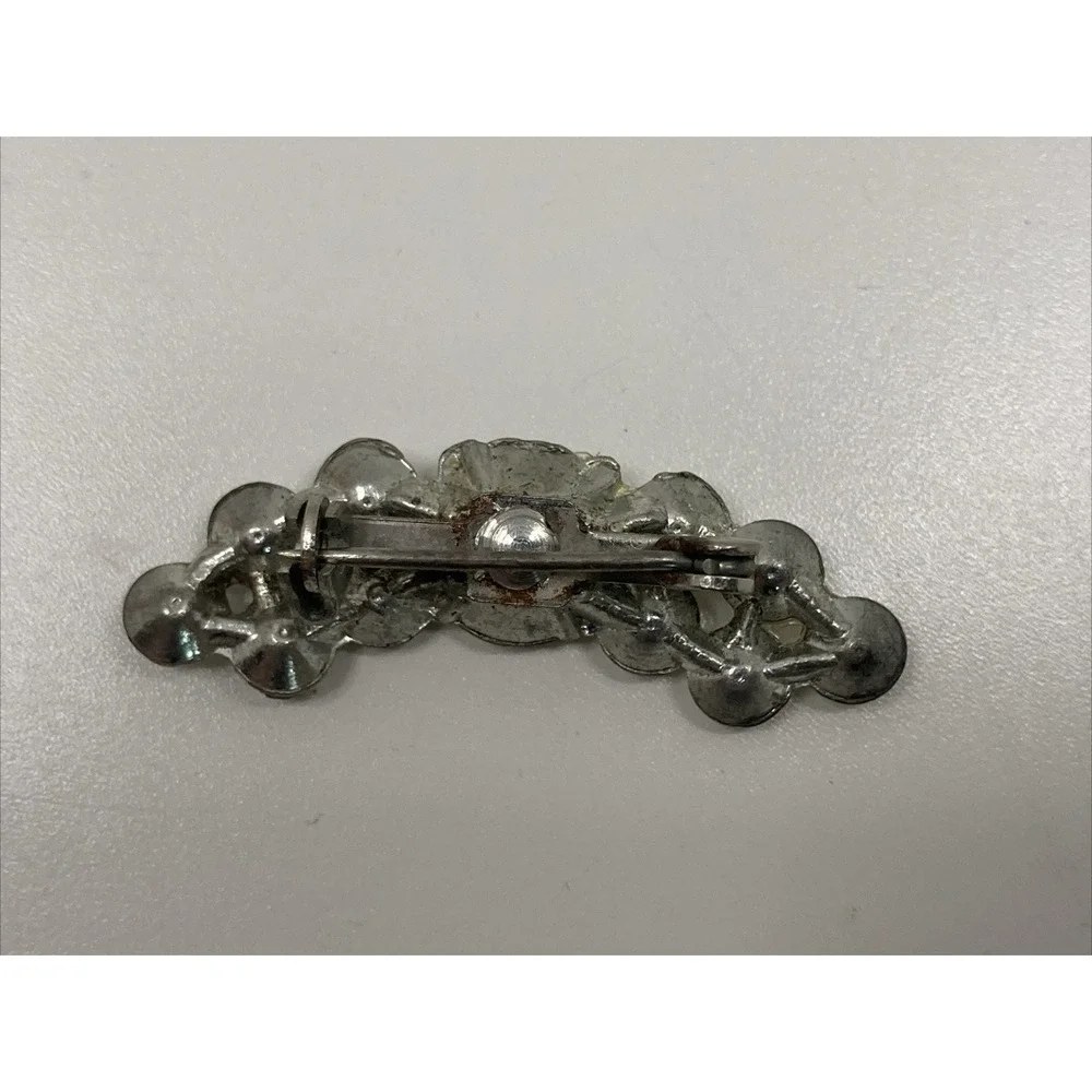 Vintage Rhinestone Prong Curved‎ Brooch Silver Tone metal 1.5in